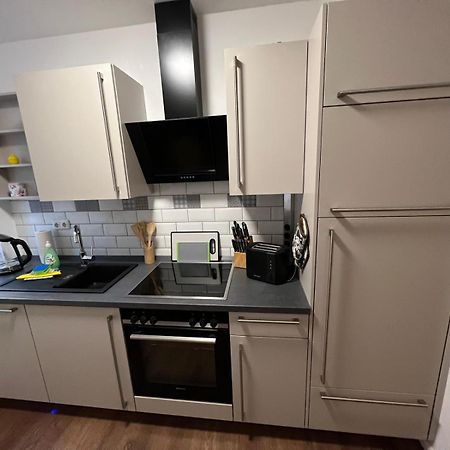 Apartment Bernstein Ruhig, Familienfreundlich Mit Garten Rostock Extérieur photo
