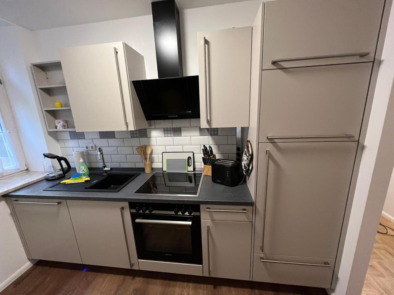Apartment Bernstein Ruhig, Familienfreundlich Mit Garten Rostock Extérieur photo