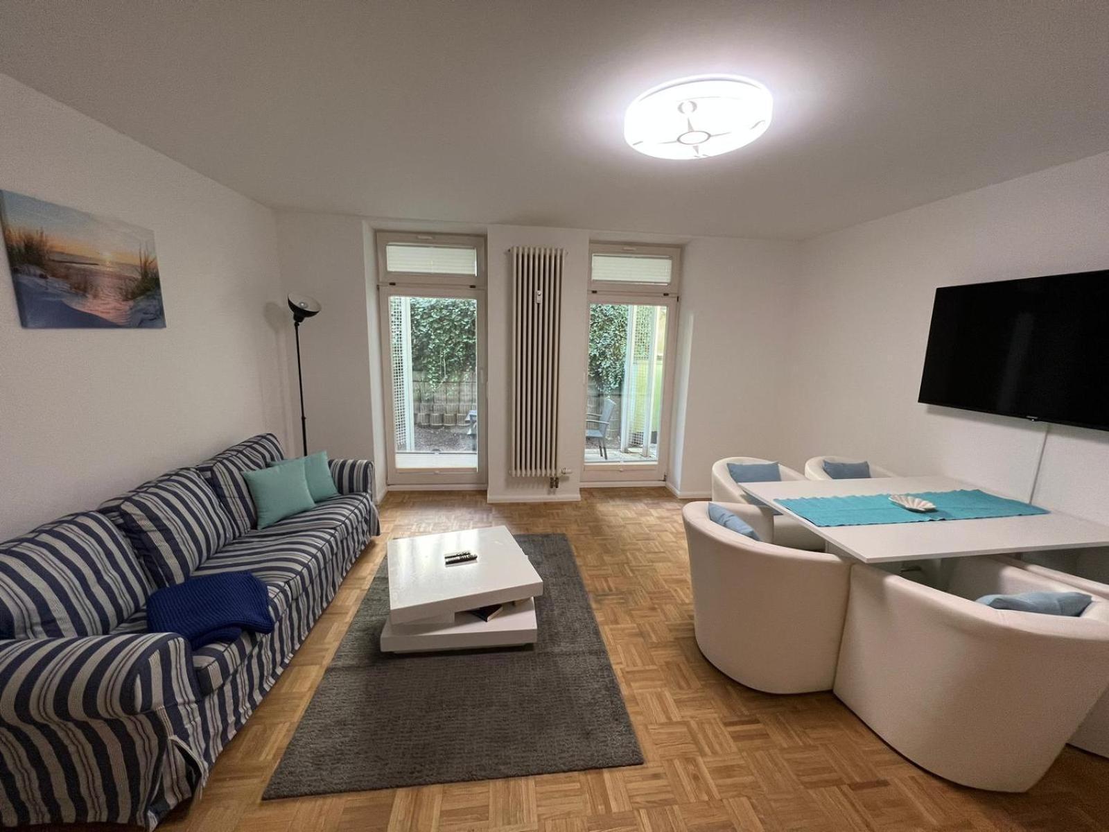 Apartment Bernstein Ruhig, Familienfreundlich Mit Garten Rostock Extérieur photo